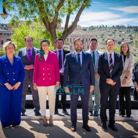 Paco Núñez con los candidatos por la provincia de Cuenca. Foto: Diego Langreo Serrano.