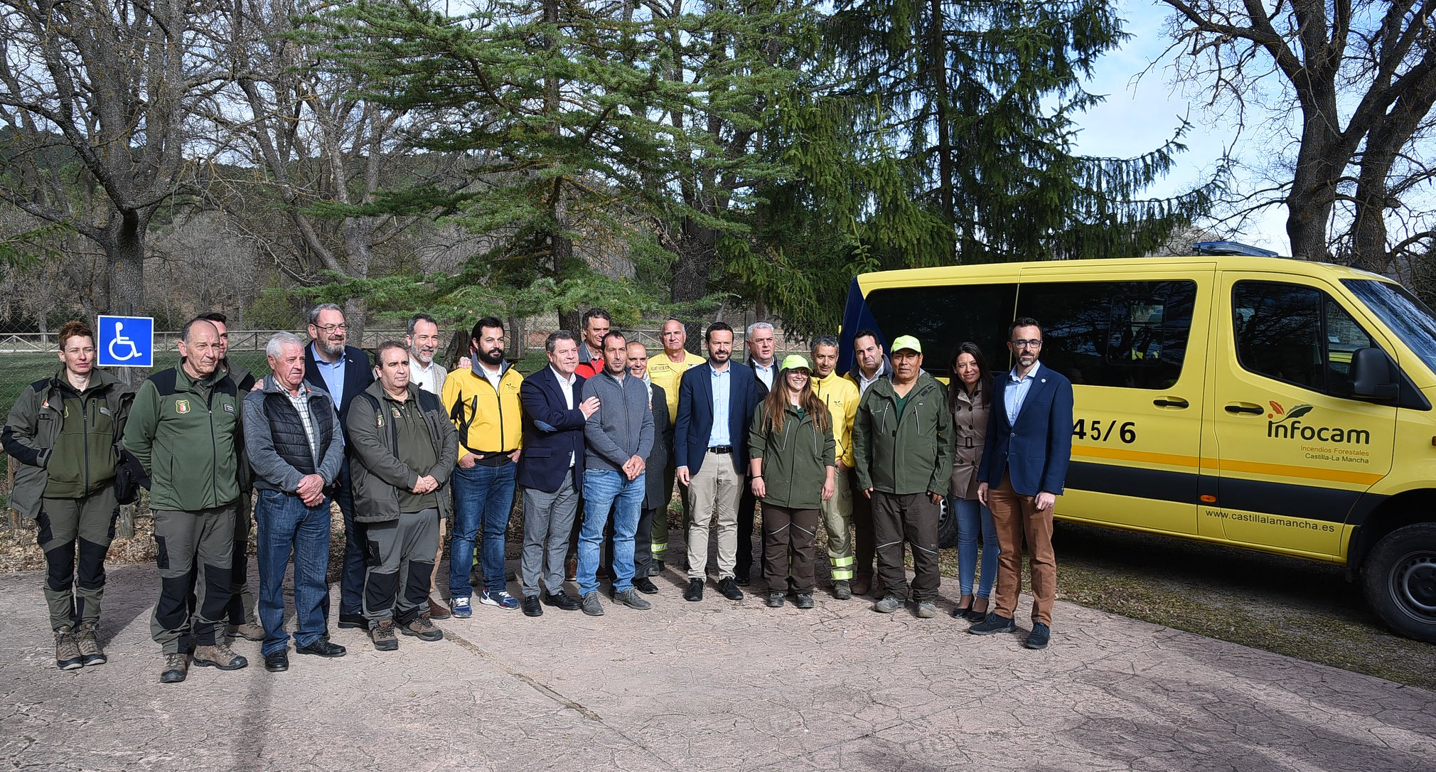 Page, durante la presentación de las infraestructuras del Plan Especial de Emergencias por Incendios Forestales de Castilla-La Mancha (INFOCAM) y helisuperficie de Corduente (Guadalajara).