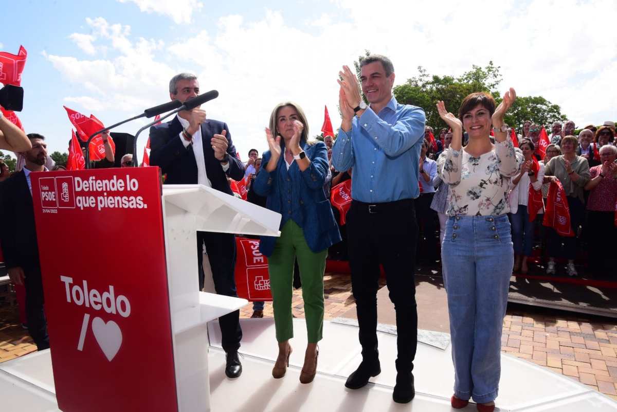Álvaro Gutiérrez, MIlagros Tolón, Pedro Sánchez e Isabel Rodríguez. Foto: Rebeca Arango.