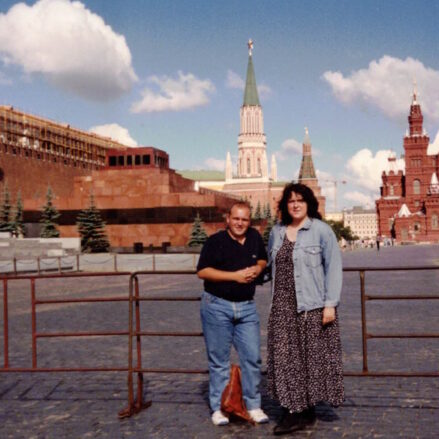 "En julio de 1994 Isabel y yo hicimos un viaje a Moscú. Esperamos lo que tuvimos que esperar para entrar en el Mausoleo de Lenin, en la Plaza Roja. Las gigantescas diferencias sociales que nos encontramos me convencieron de que tenía que seguir peleando por erradicar las desigualdades".
