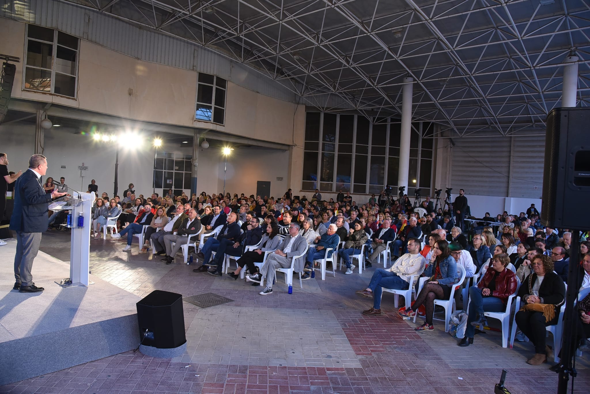 Emiliano García-Page, en un mitin en Tarancón.