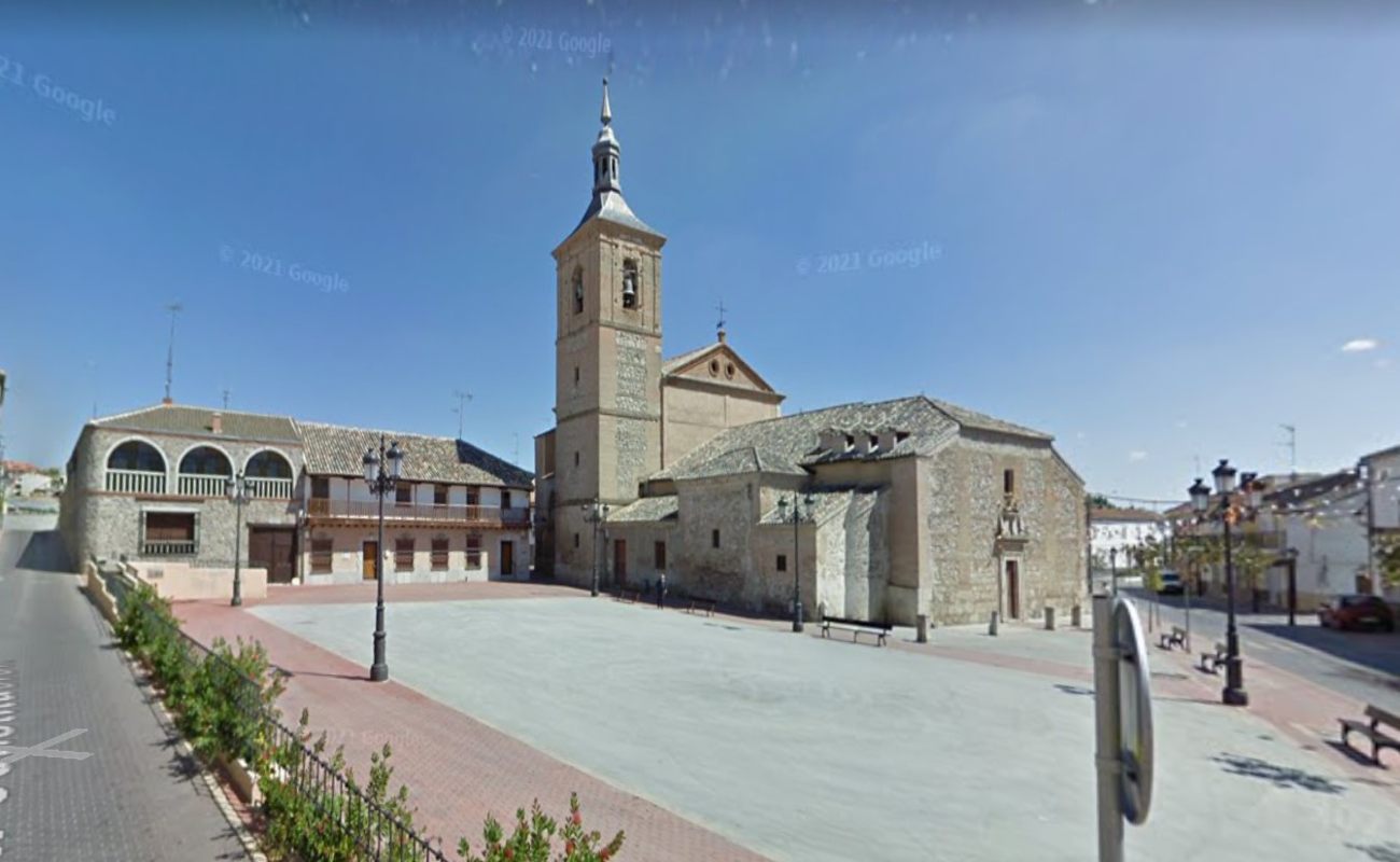 Plaza de la Constitución, en Borox (Toledo). Foto: Google Maps.