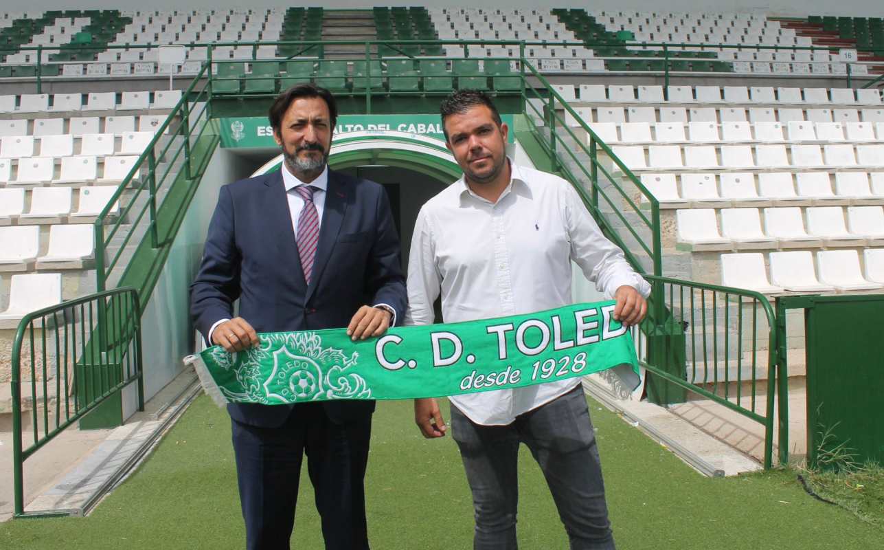 presentación-carlos-gomez-lujan-entrenador-toledo