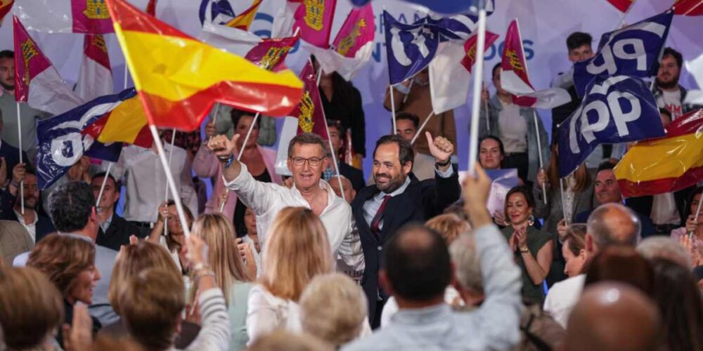 Mitin de fin de campaña del PP en Albacete, con Alberto Núñez Feijóo y Paco Núñez. Foto: Diego Puerta.