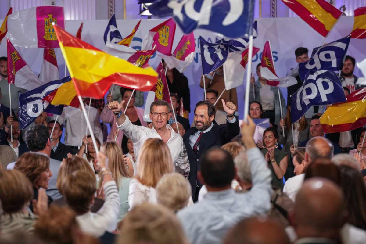 Mitin de fin de campaña del PP en Albacete, con Alberto Núñez Feijóo y Paco Núñez. Foto: Diego Puerta.