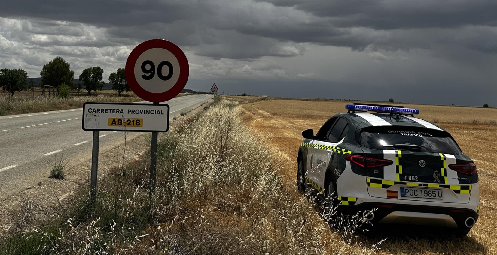 La Guardia Civil de Albacete investiga al conductor de un turismo por un delito contra la seguridad vial al circular con exceso de velocidad.