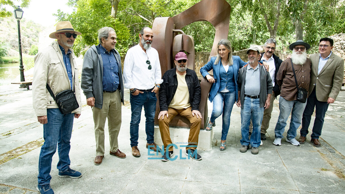 Tolón, en la senda ecológica con artistas toledanos. Foto: Rebeca Arango.