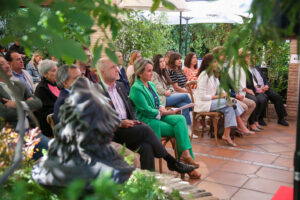 Milagros Tolón, alcaldesa de Toledo, el primer día de campaña.