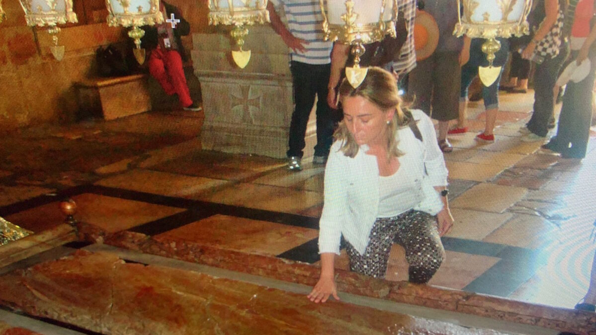 En Jerusalén, en el Santo Sepulcro.