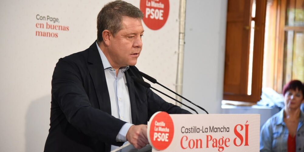 Emiliano García-Page en un mitin del PSOE en Cabanillas del Campo (Guadalajara).