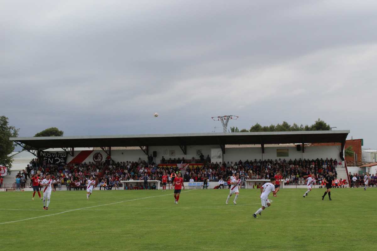 Un lance del partido entre el Quintanar y el Huracán de Balazote. Foto: CD Quintanar.