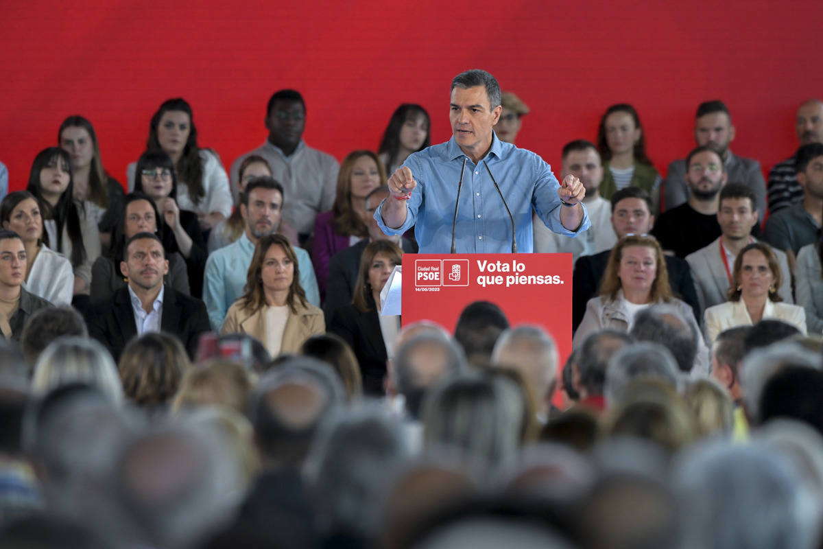 Pedro Sánchez, en el acto de Puertollano. Foto: EFE/Jesús Monroy.