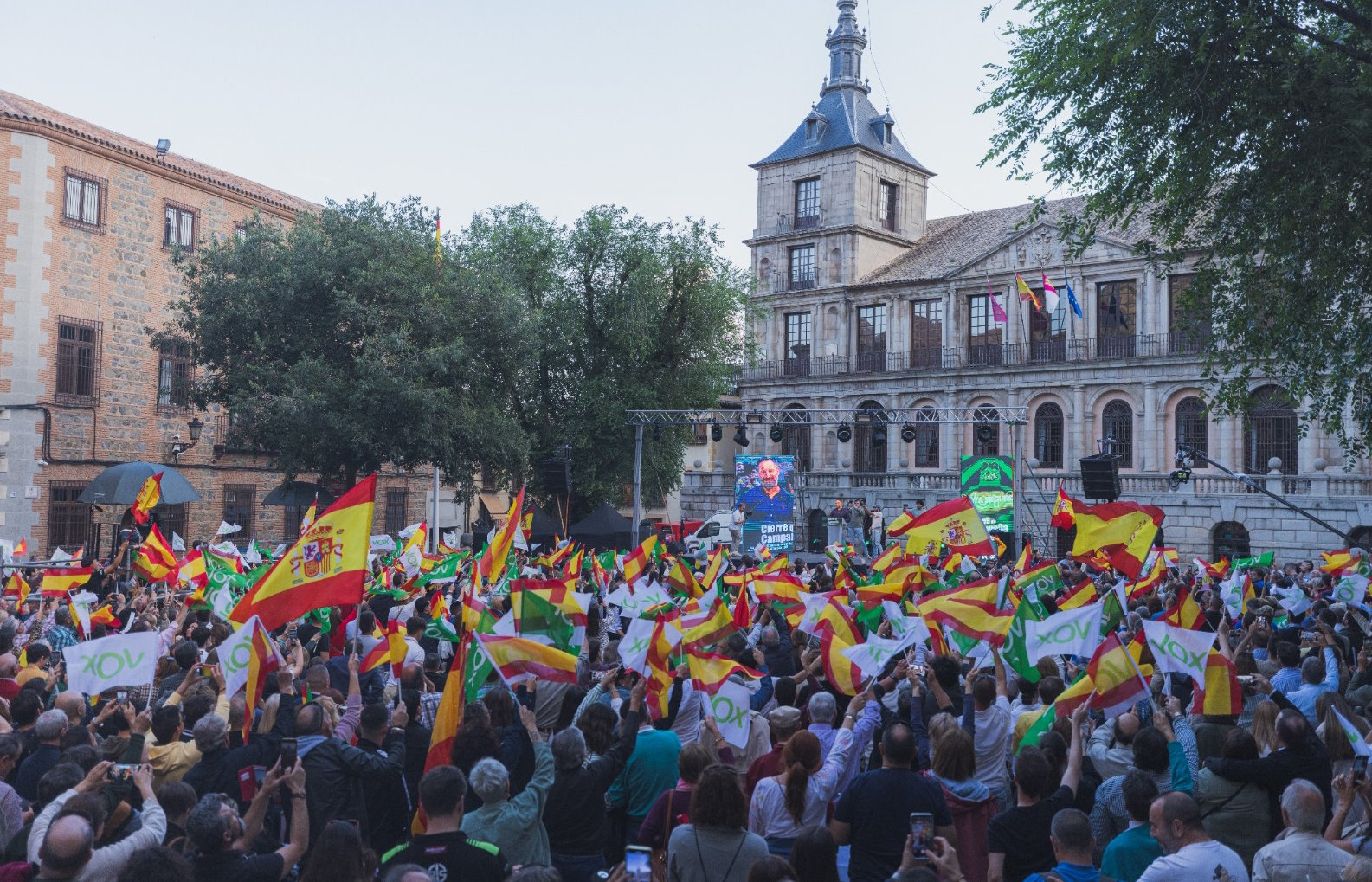 Santiago Abascal cerró la campaña electoral de Vox en Toledo.