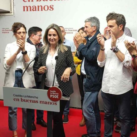 La alcaldesa de Toledo, Milagros Tolón, en la comparecencia posterior a las elecciones del 28M.
