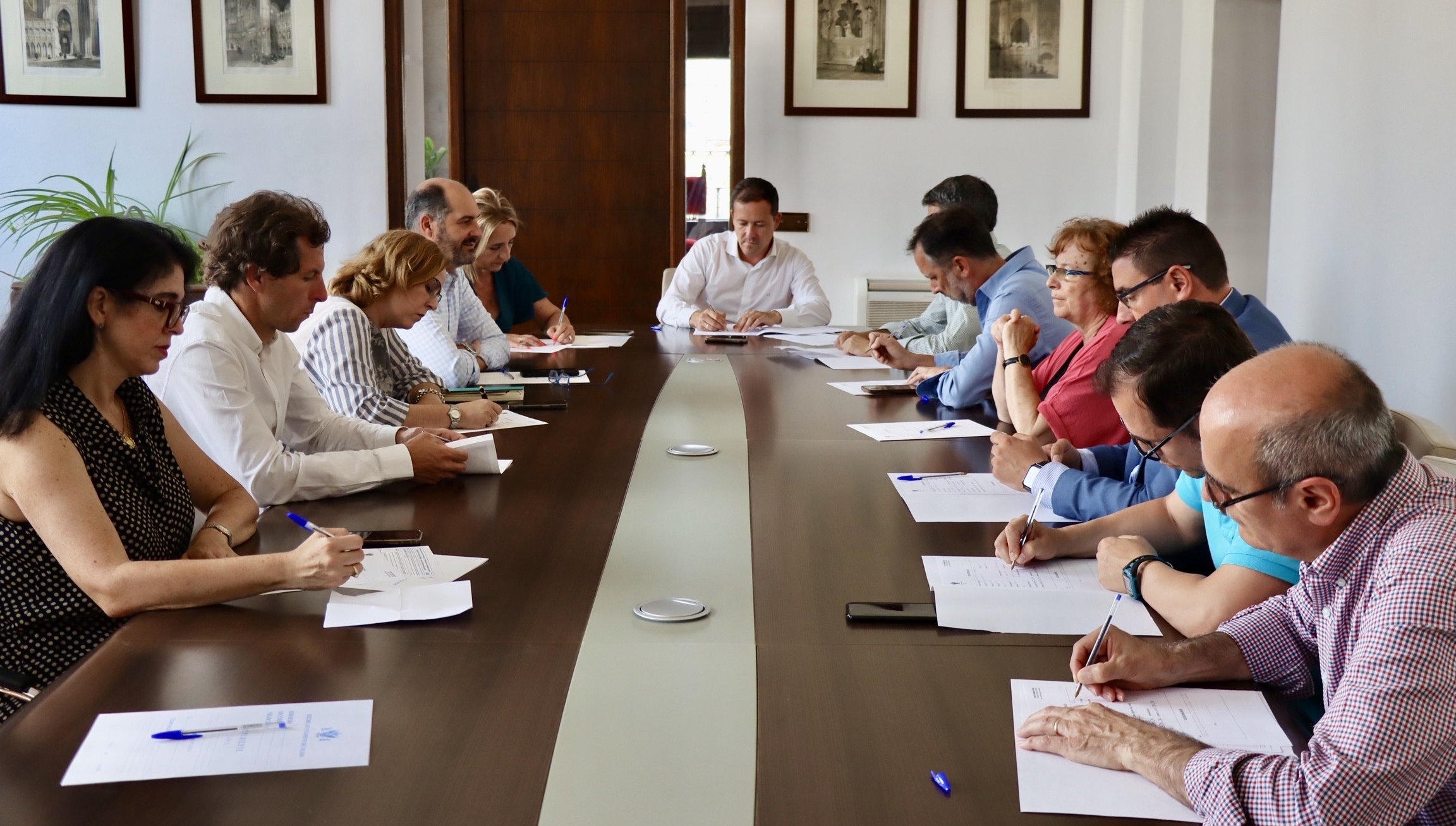 Primera reunión del nuevo equipo de Gobierno del Ayuntamiento de Toledo.