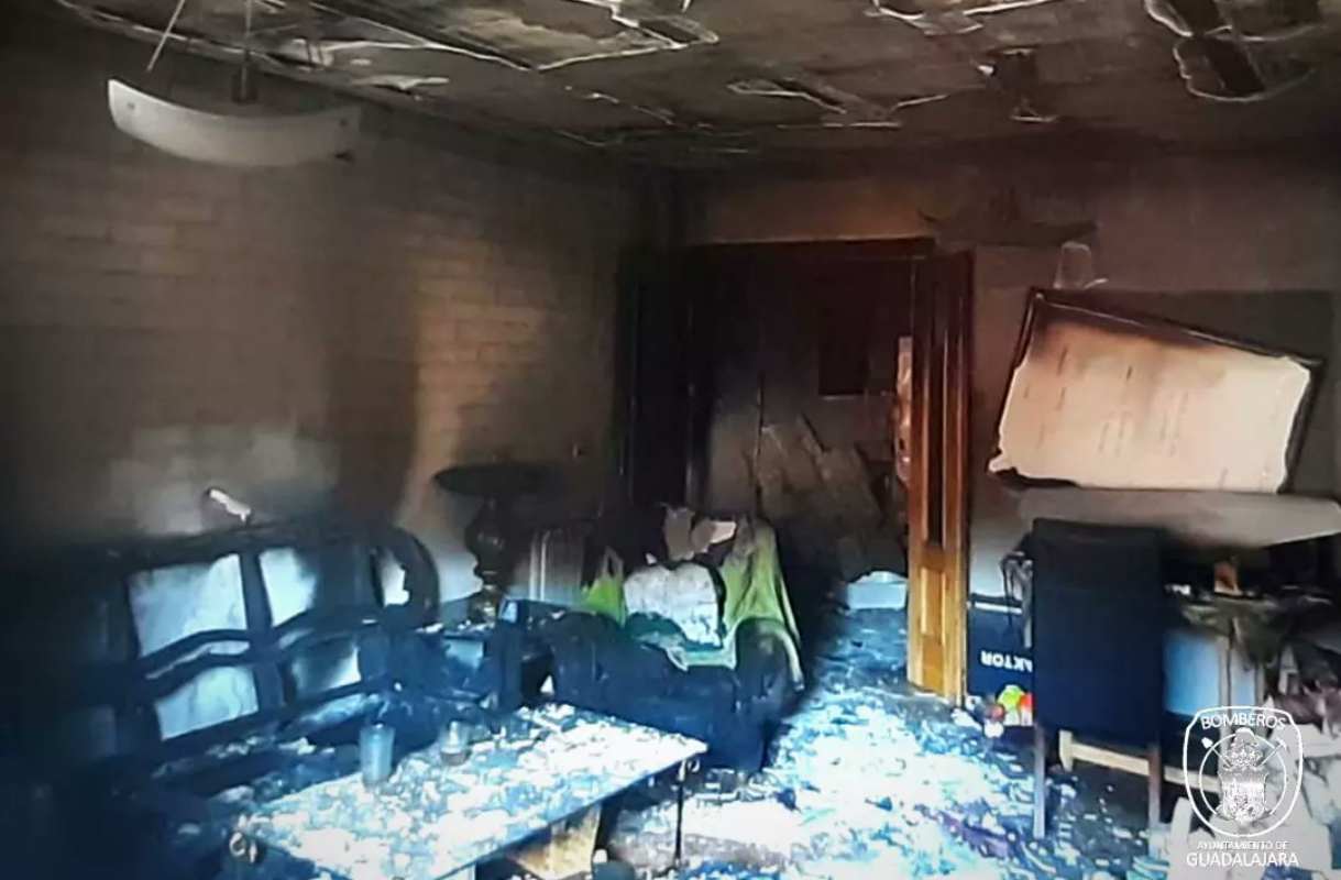 Incendio en una vivienda de Guadalajara. Foto: Bomberos del Ayuntamiento de Guadalajara.