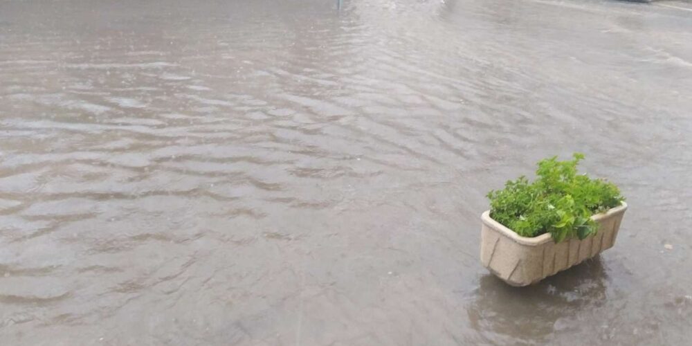 Aspecto parcial de Villarrubia de los Ojos tras la tormenta. Foto: @Dansus_Rida.