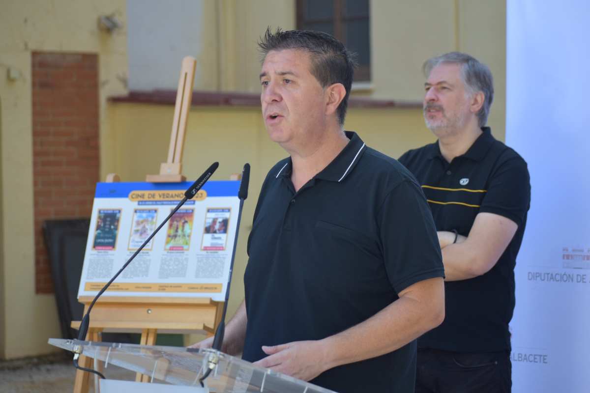 El presidente provincial interviene en la puesta de largo del Cine de Verano 2023 de la Diputación