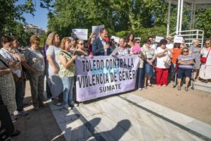 Concentración contra la violencia de género en Toledo