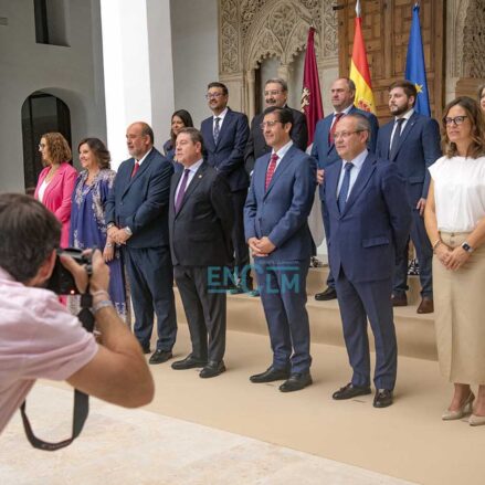 Reunión nuevo Conejo de Gobierno de Castilla-La Mancha consejeros