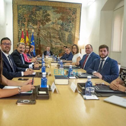 Reunión nuevo Conejo de Gobierno de Castilla-La Mancha consejeros