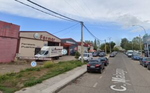 El incendio se ha producido en una nave industrial de ferretería. Foto: Google Maps.