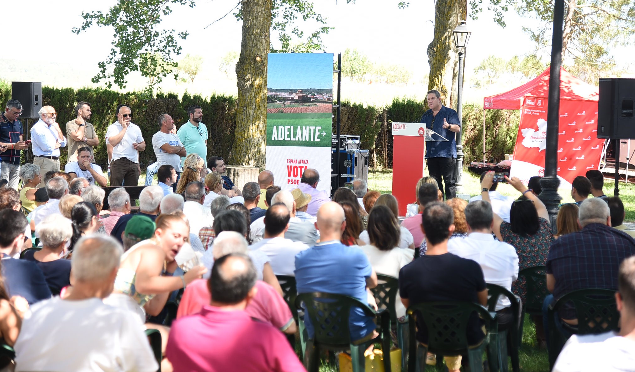 Page, en Campillo de Altobuey (Cuenca), ha pedido el voto para el PSOE, "que es el voto útil".