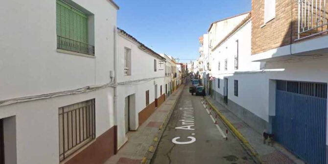 Calle Antonio Blázquez, en Almadén (Ciudad Real). Foto: Google Maps.