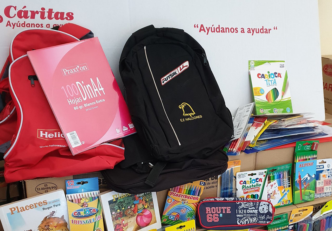 Cáritas Toledo ha puesto en marcha una campaña para recoger material escolar para los más necesitados.