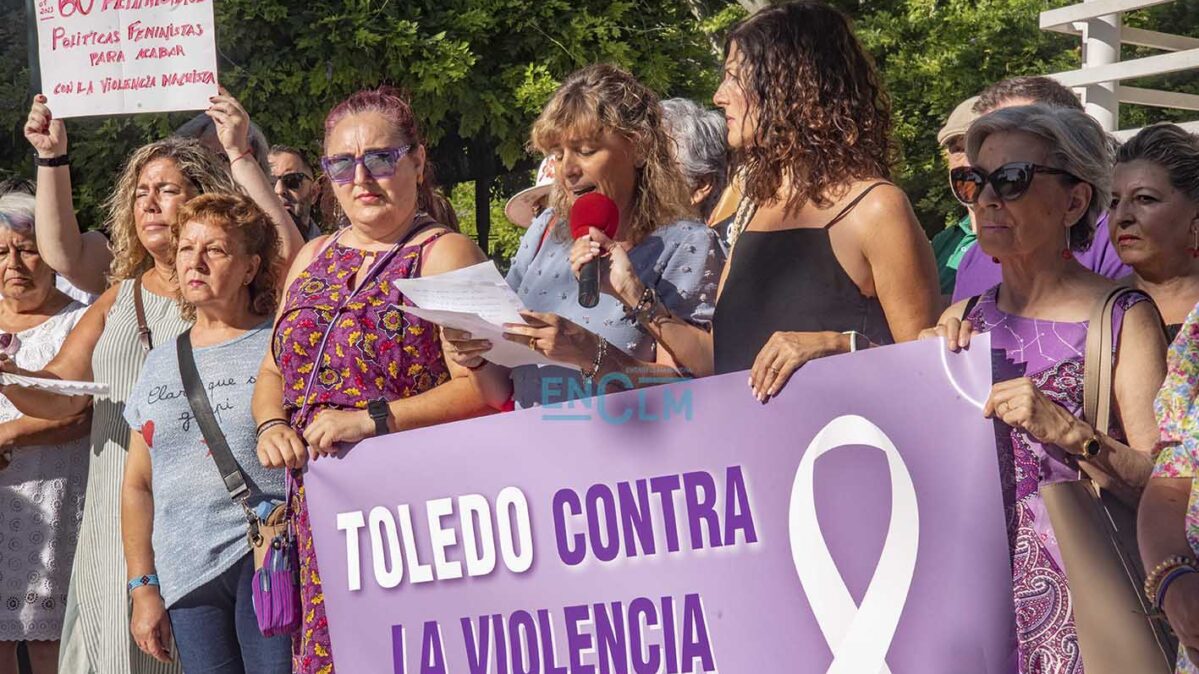Concentración de repulsa contra la violencia machista de Toledo. Foto: Rebeca Arango.