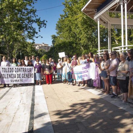 Concentración de repulsa contra la violencia machista de Toledo. Foto: Rebeca Arango.