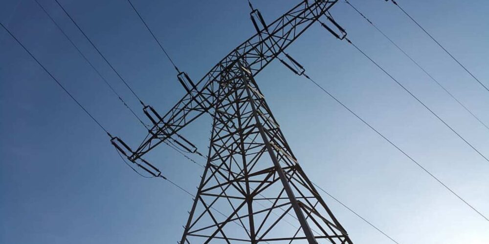 Imagen de archivo. torre electrica, tendido eléctrico, torre alta tensión, luz, electricidad