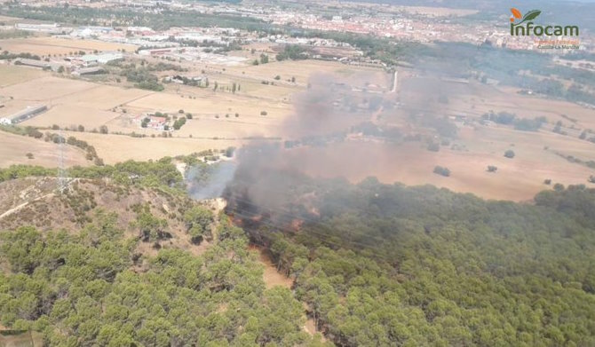 Imagen del Infocam sobre el incendio agrícola en Talavera.