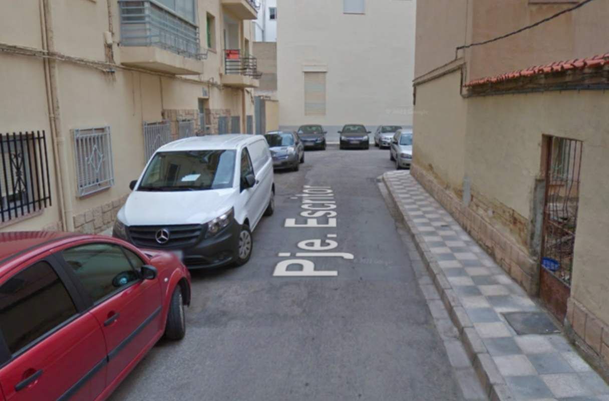 Pasaje escritor, en Albacete. Google Maps.
