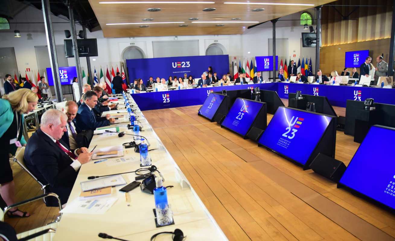 Reunión de los ministros de Defensa de la UE en el Campus de la Fábrica de Armas, en Toledo. Foto: Rebeca Arango.