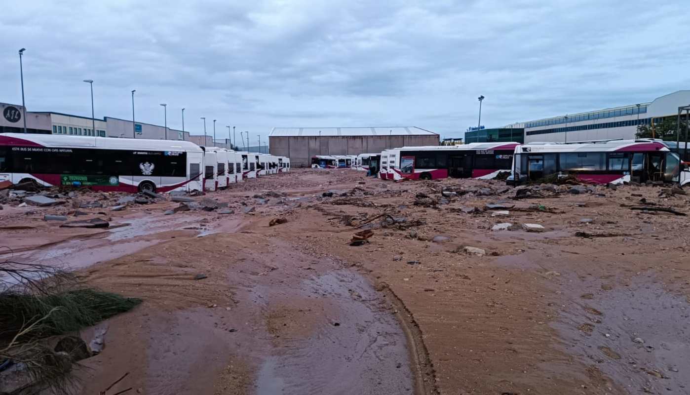 Aspecto de la estación de Unauto por la Dana.