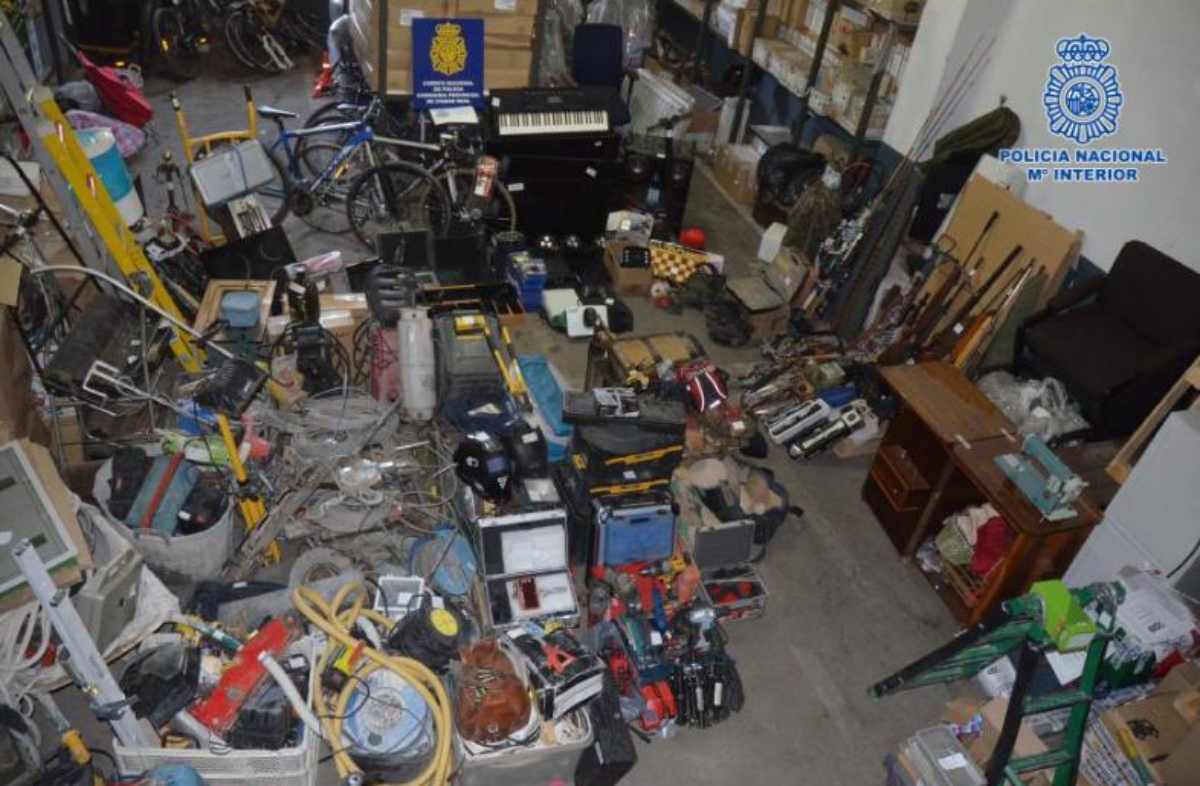 Imagen de algunos de los objetos hallados durante la investigación Foto: Policía Nacional