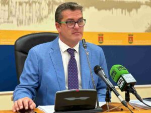 El concejal de Cultura, Enrique Etayo