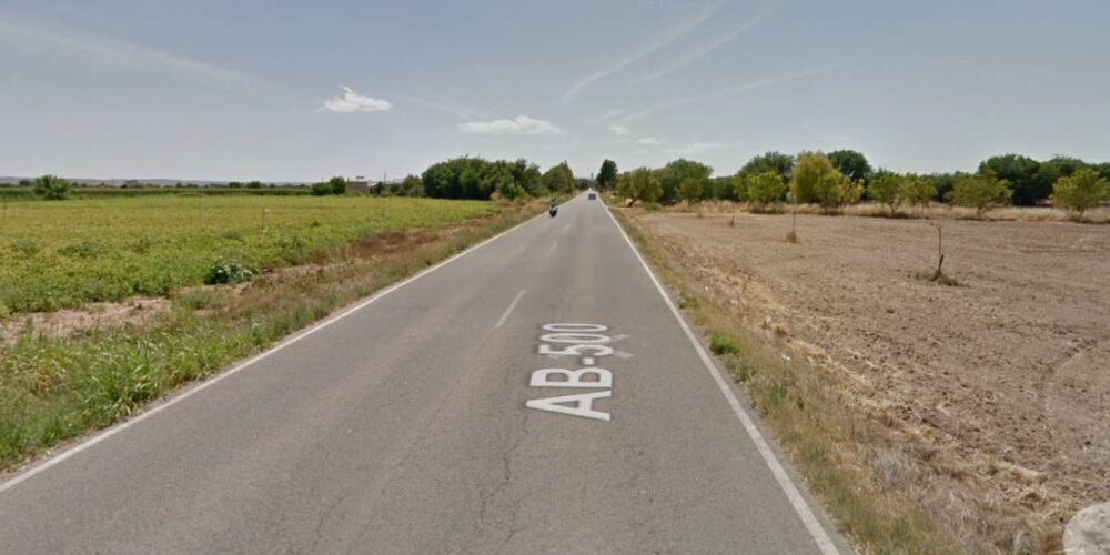 Carretera AB-500, la que une Aguas Nuevas con Albacete capital.
