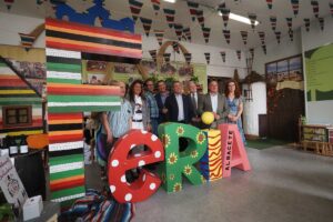 Page y Cabañero visitaron los stands de las asociaciones que velan por la integración social y trabajan por los proyectos sociosanitarios.