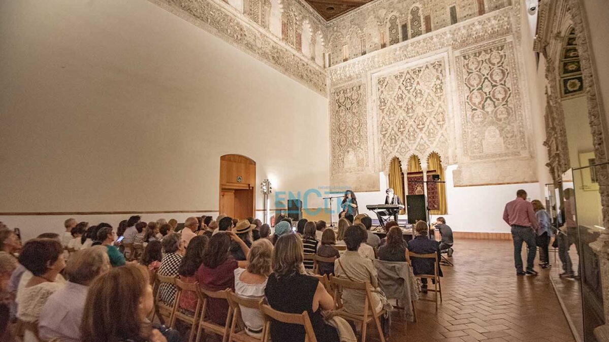 Actuación en el Museo Sefardí. Foto: Rebeca Arango.