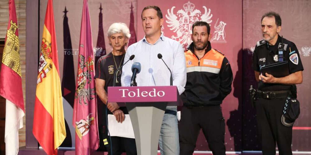 Carlos Velázquez, alcalde de Toledo, en rueda de prensa.