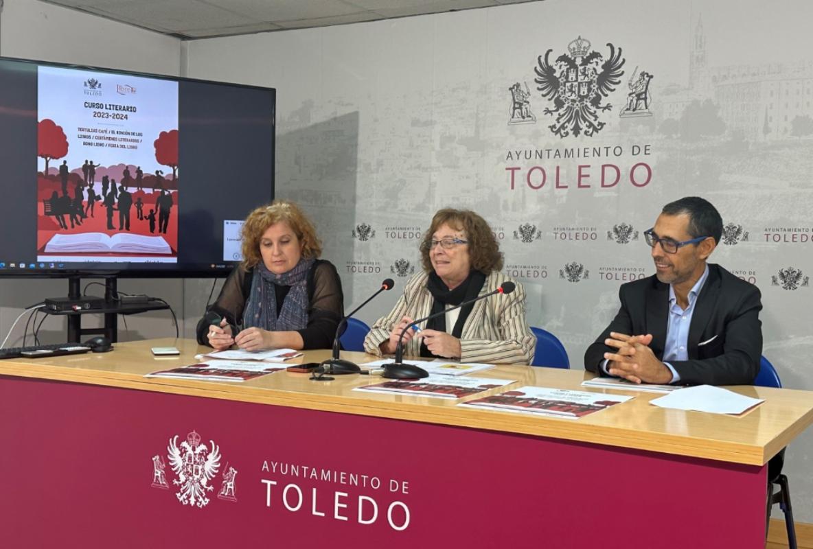 La concejal de Cultura, Ana Pérez, en la rueda de prensa donde ha presentado las actividades que se incluyen en este programa.