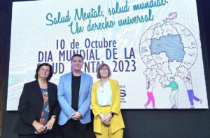 De izquierda a derecha: Isabel Serra, Santi Cabañero y María Jesús Montes Lozano.