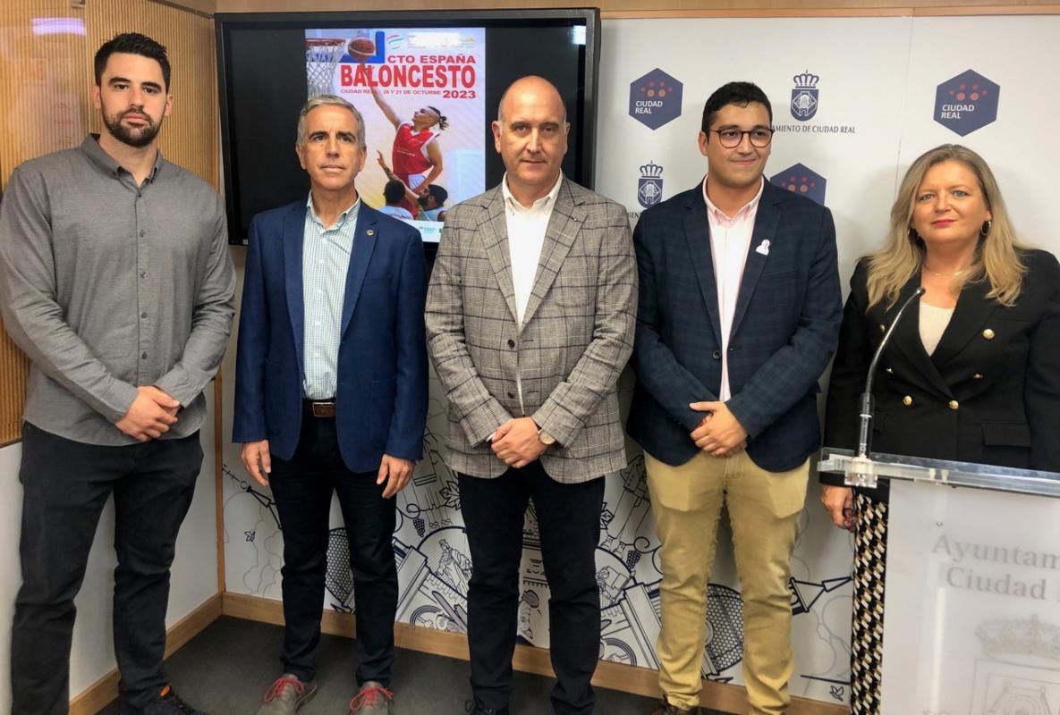 Presentación del Nacional de baloncesto para personas con discapacidad intelectual. Foto: Ayuntamiento de Ciudad Real.