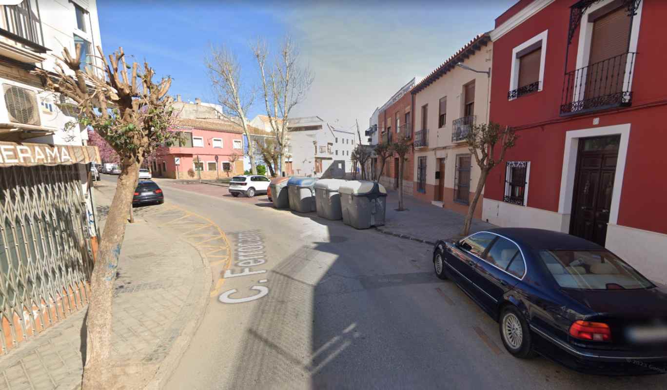 Imagen de la calle Ferrocarril, en Alcázar de San Juan.