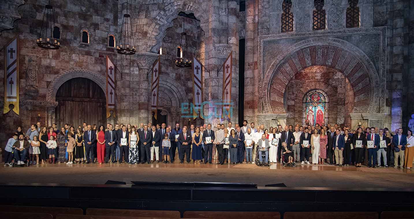 Foto de familia en los V Premios Excelentes de encastillalamancha.es. Foto: Ainhoa Aranda.