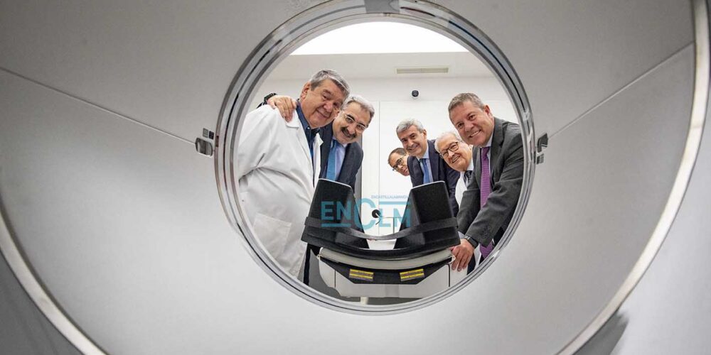 Page ha visitado las nuevas instalaciones de Medicina Nuclear del Hospital de Toledo