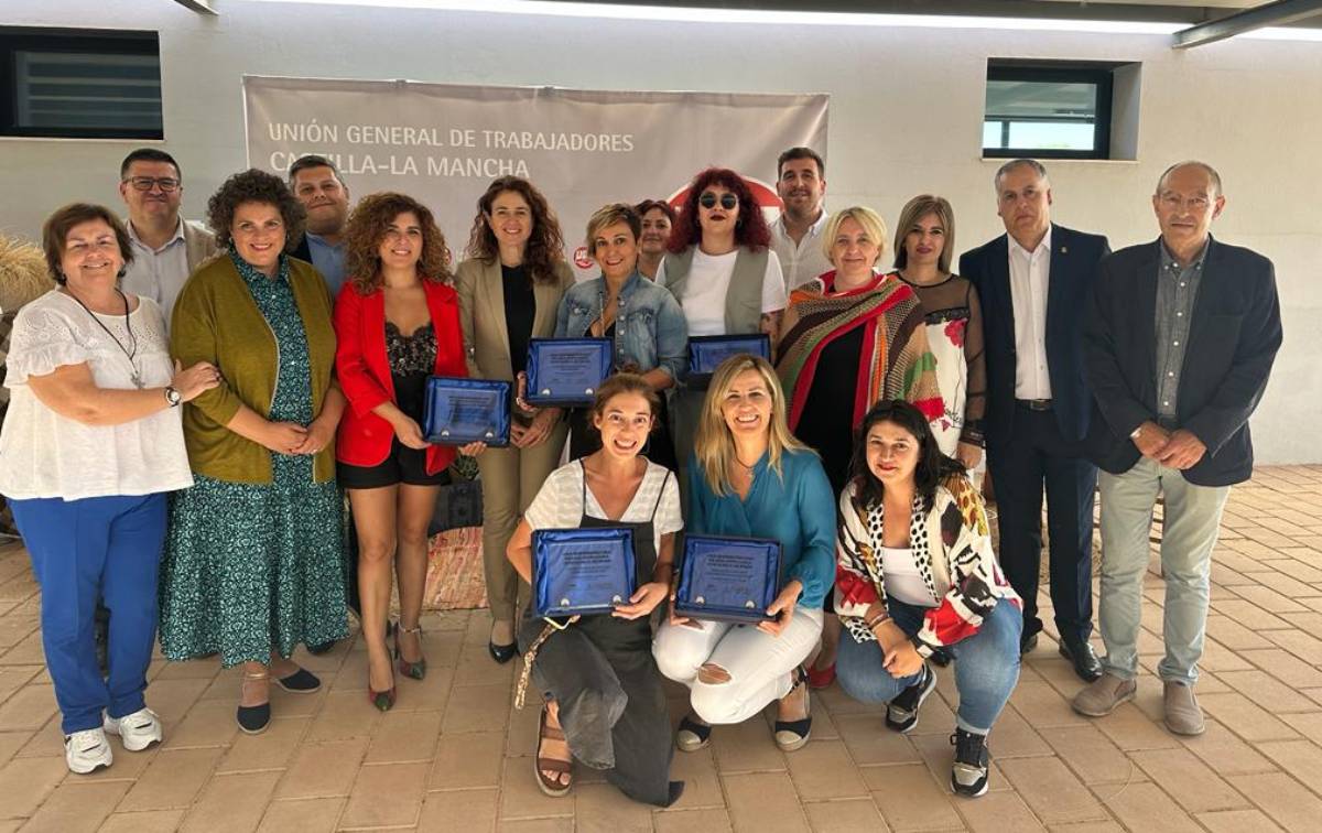 Participantes en la jornada sobre despoblación organizada por UGT en Hellín.