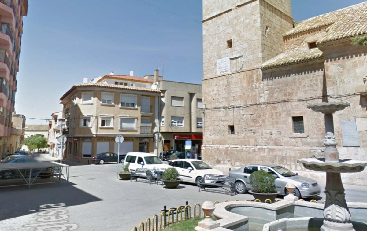 Plaza de la Iglesia, en Villamalea (Albacete).